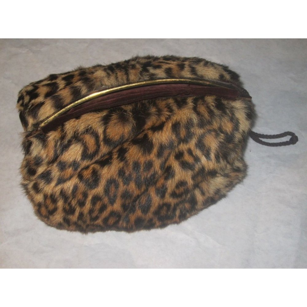 GORGEOUS VINTAGE 40'S LEOPARD FUR MUFF & PURSE W CLASP POCKETS RICH WoW